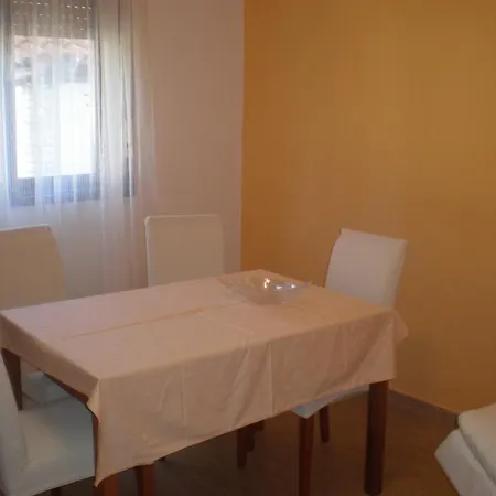 Ms Apartment